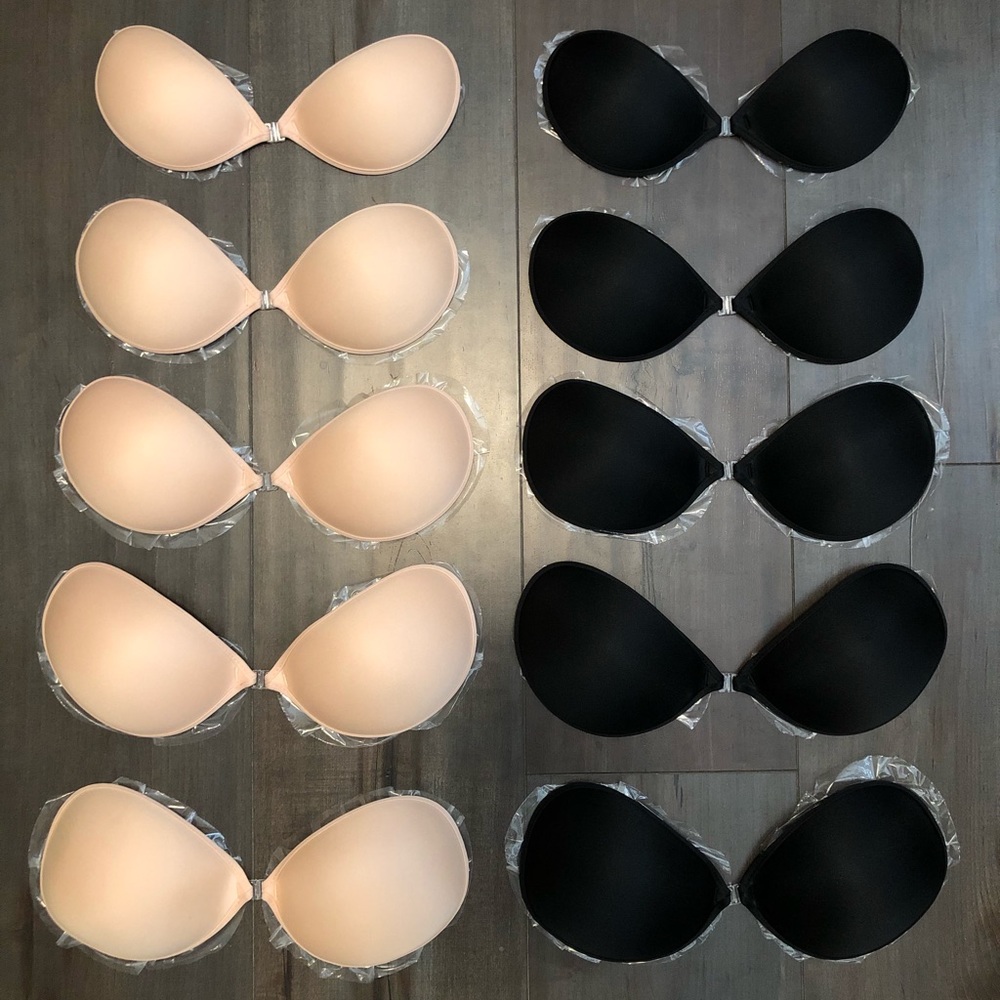 Backless strapless adhesive sticky bra